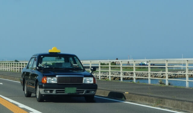 タクシー